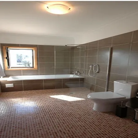Beautifully Restored 6 Bedrooms Quinta Fornelos *